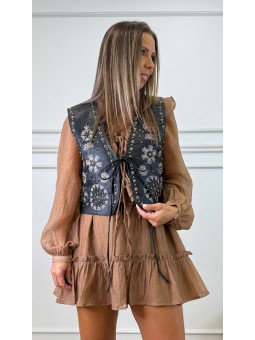 Chaleco tachas polipiel negro