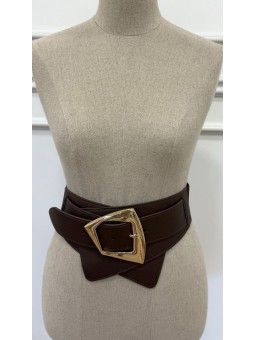 Cinturón hebilla goma marrón