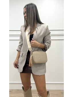 Blazer con forro de cuadros...