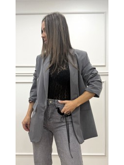 Blazer con forro de cuadros...