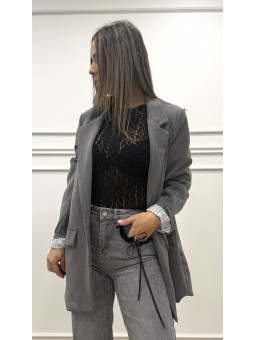 Pantalón gris lazadas bolsillo