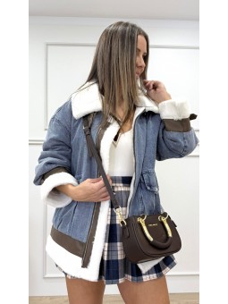 Chaqueta denim combinada pelo