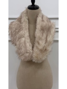 Fular estola pelo beige