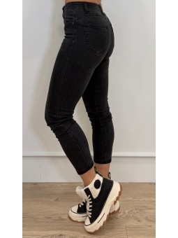 Pantalón skinny negro