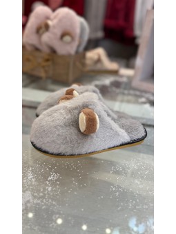 Zapatilla pelo orejas gris