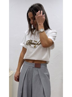 Camiseta letras pedrería...