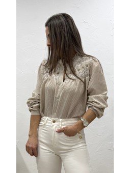 Camisa rayas bordados beige