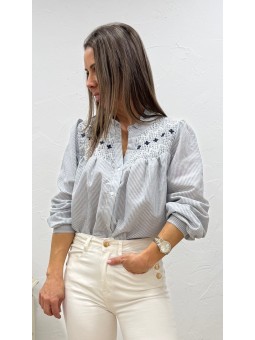 Camisa rayas bordados azul