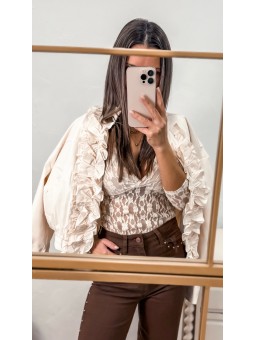 Bomber mochy volantes beige