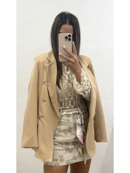 Blazer botones tostada