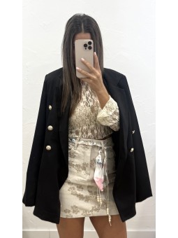 Blazer botones negra